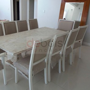 Silla de living comedor tapizada